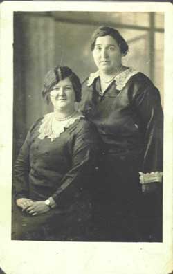 Poggy Hiltuft & Liti Ribben